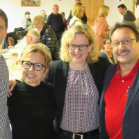 Wini Fischer, Andrea-Appel-Fischer und Jakob Appel mit Natascha Kohnen